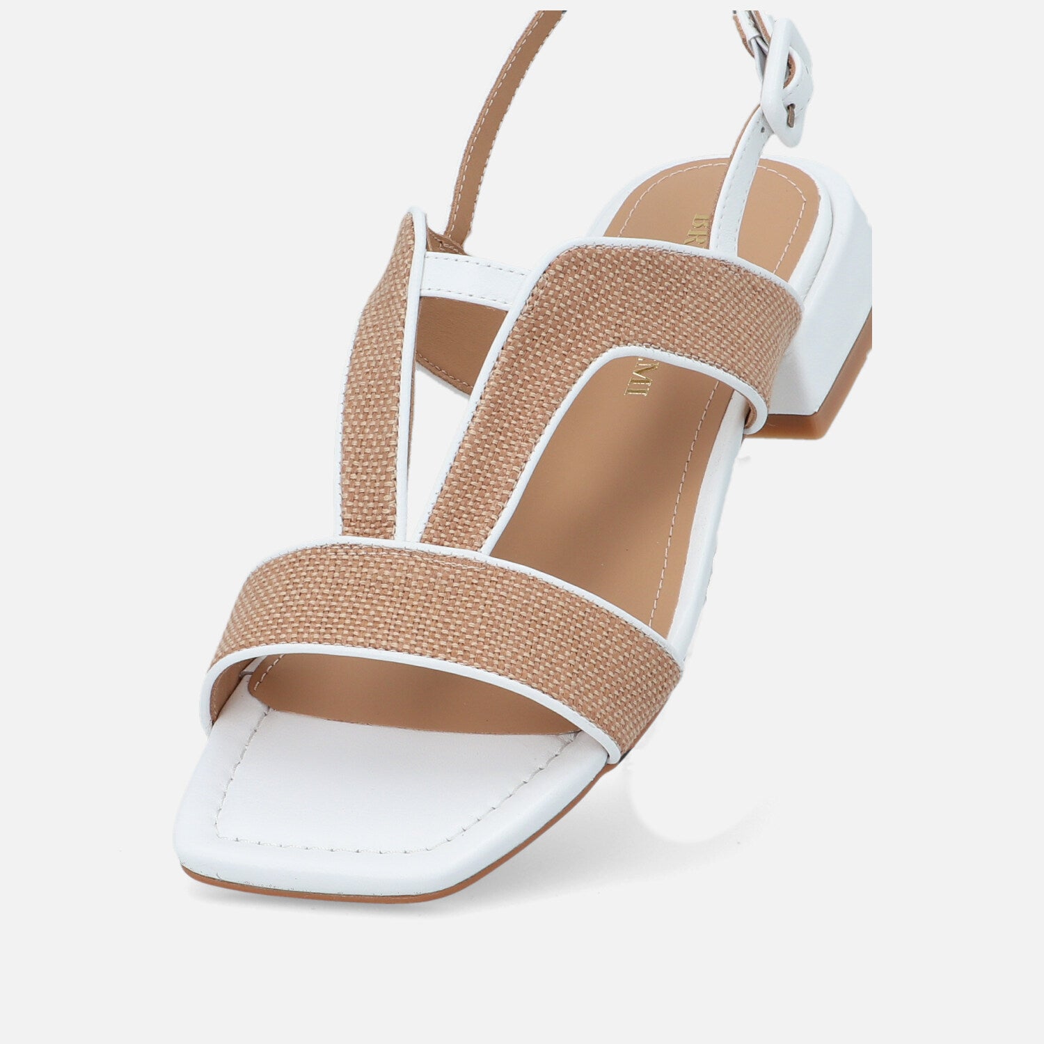 #colore_White + Cuoio