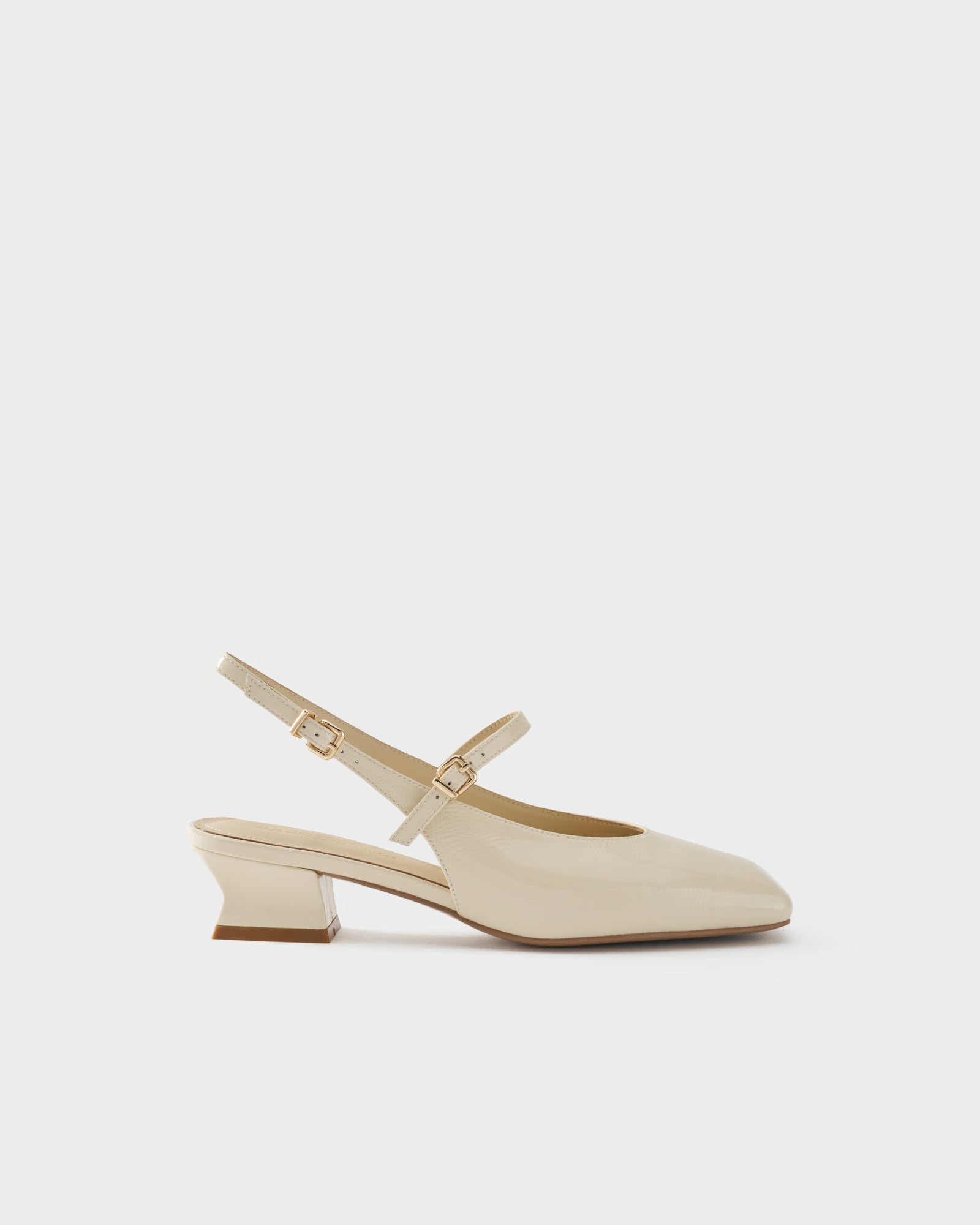 Décolleté slingback a punta quadrata in pelle lucida