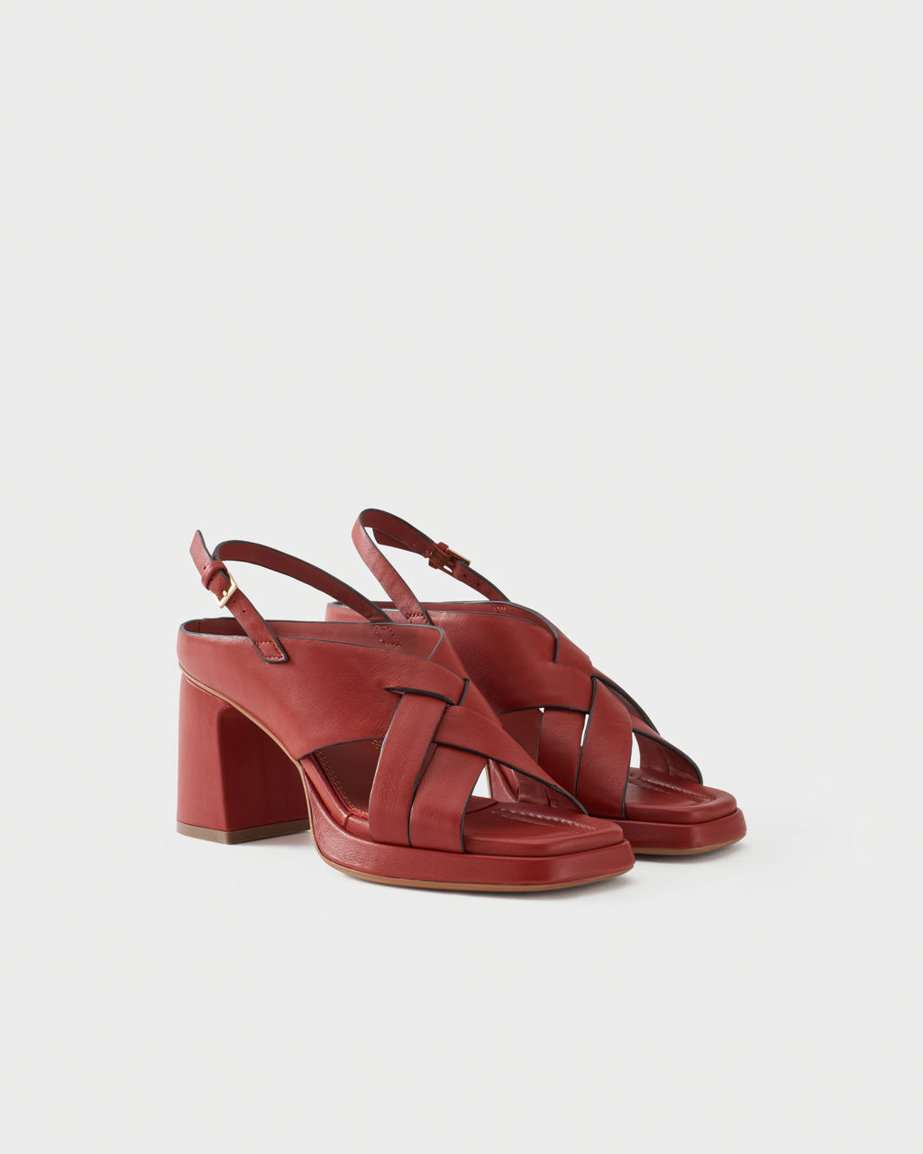 Slingback sandal in leather with block heel
