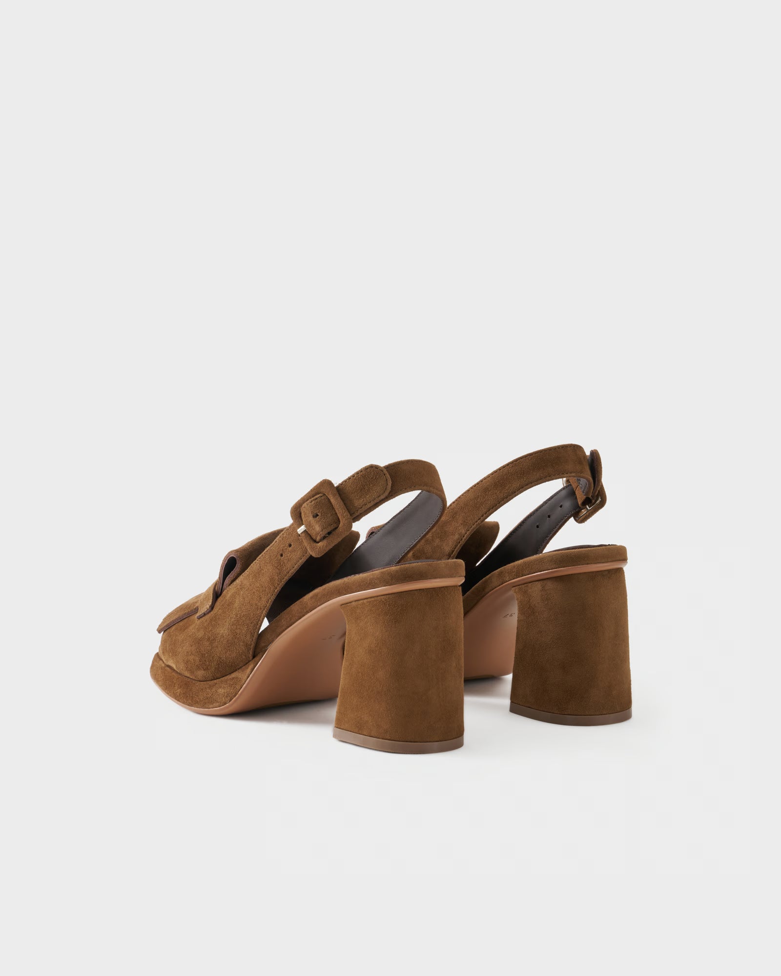 Suede slingback sandal with fringes