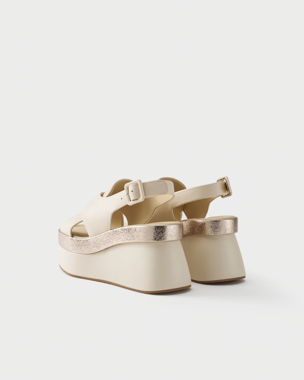 Sandalo platform in nappa e pelle metallizzata
