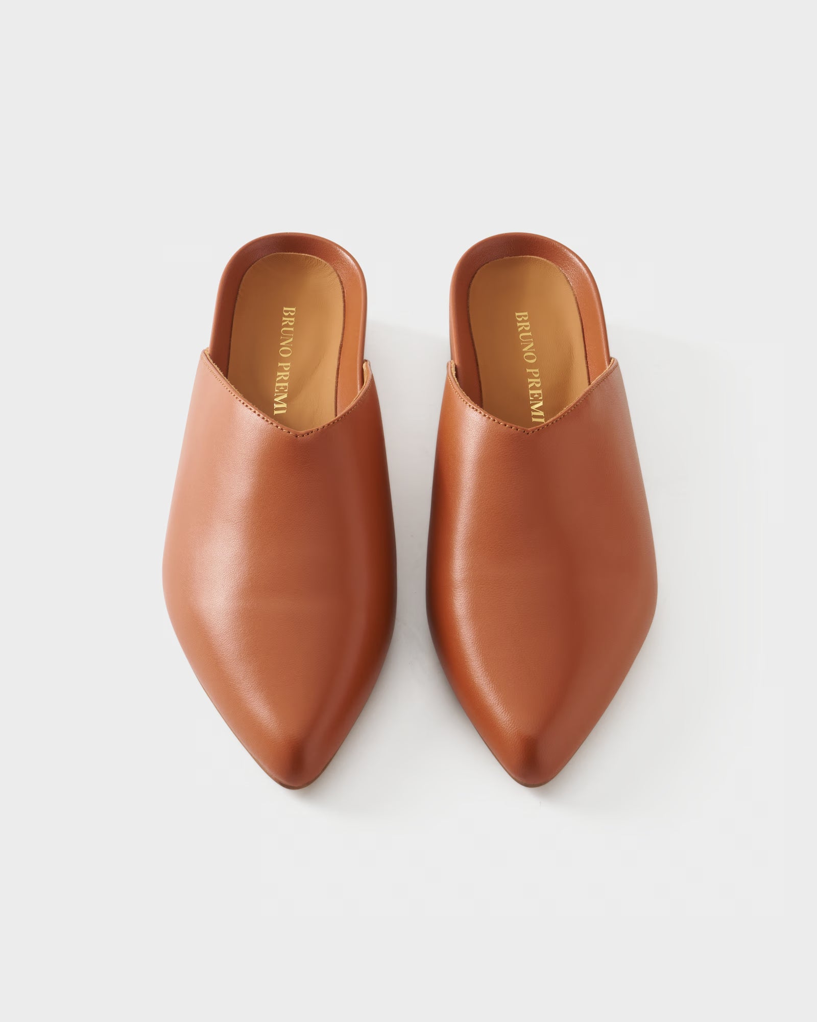 Flat mule in nappa leather