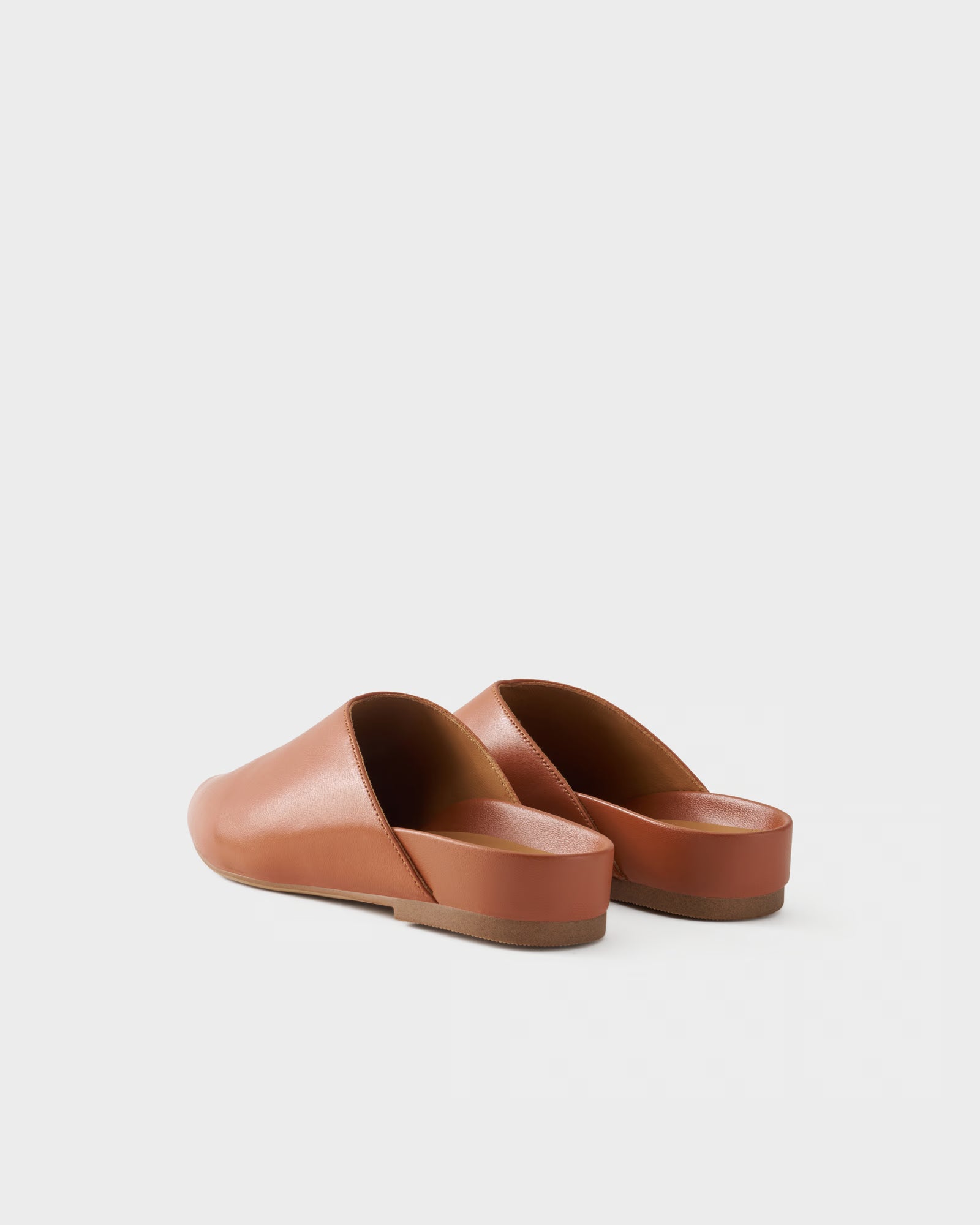 Flat mule in nappa leather