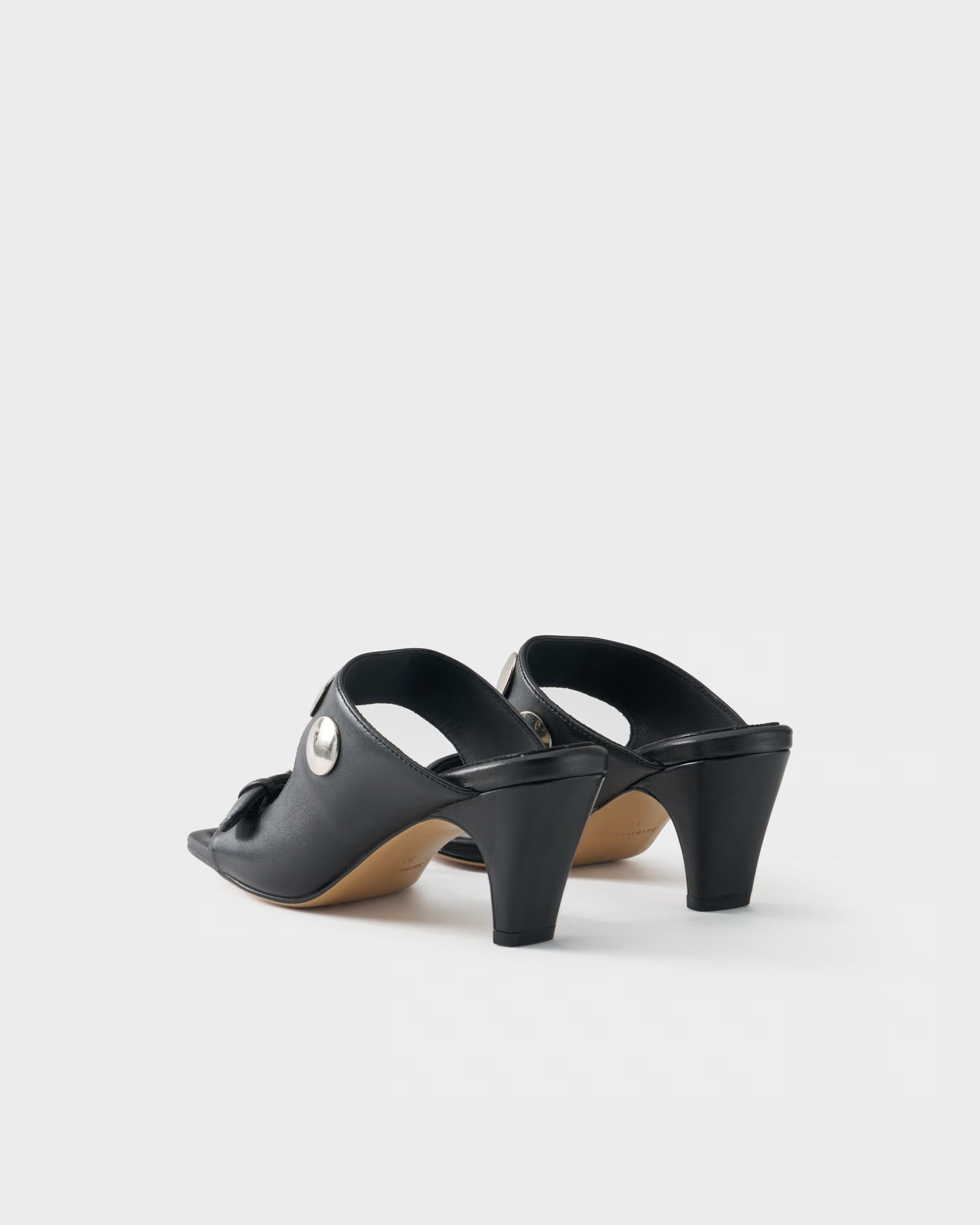 Mule in nappa leather with studs