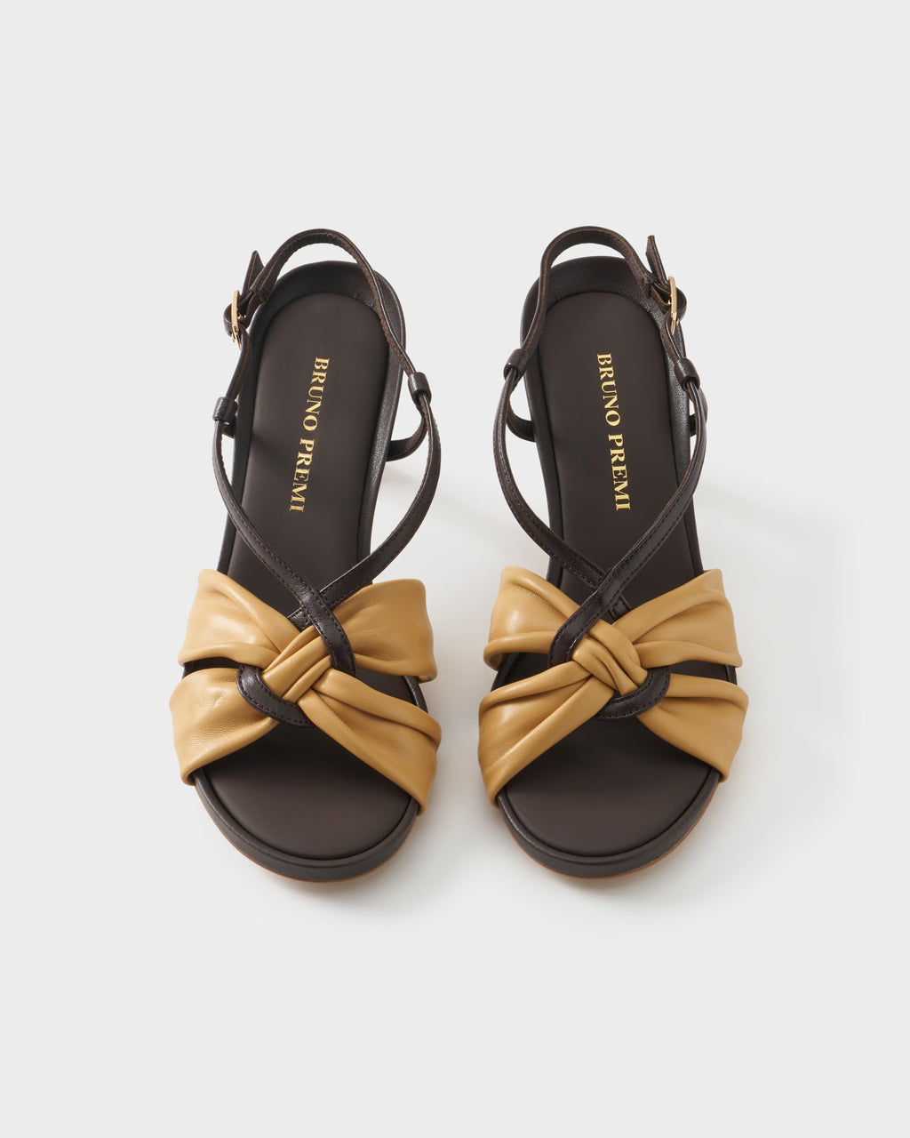 Sandalo slingback in nappa bicolore con fascia annodata