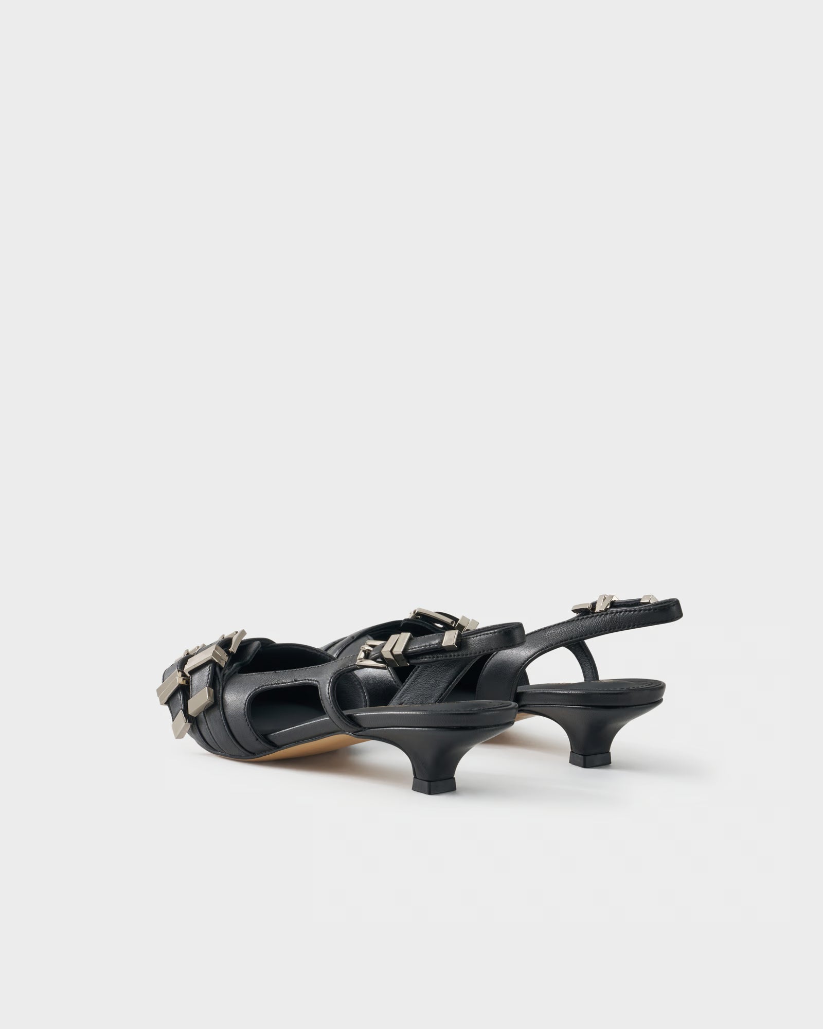 Décolleté slingback in nappa