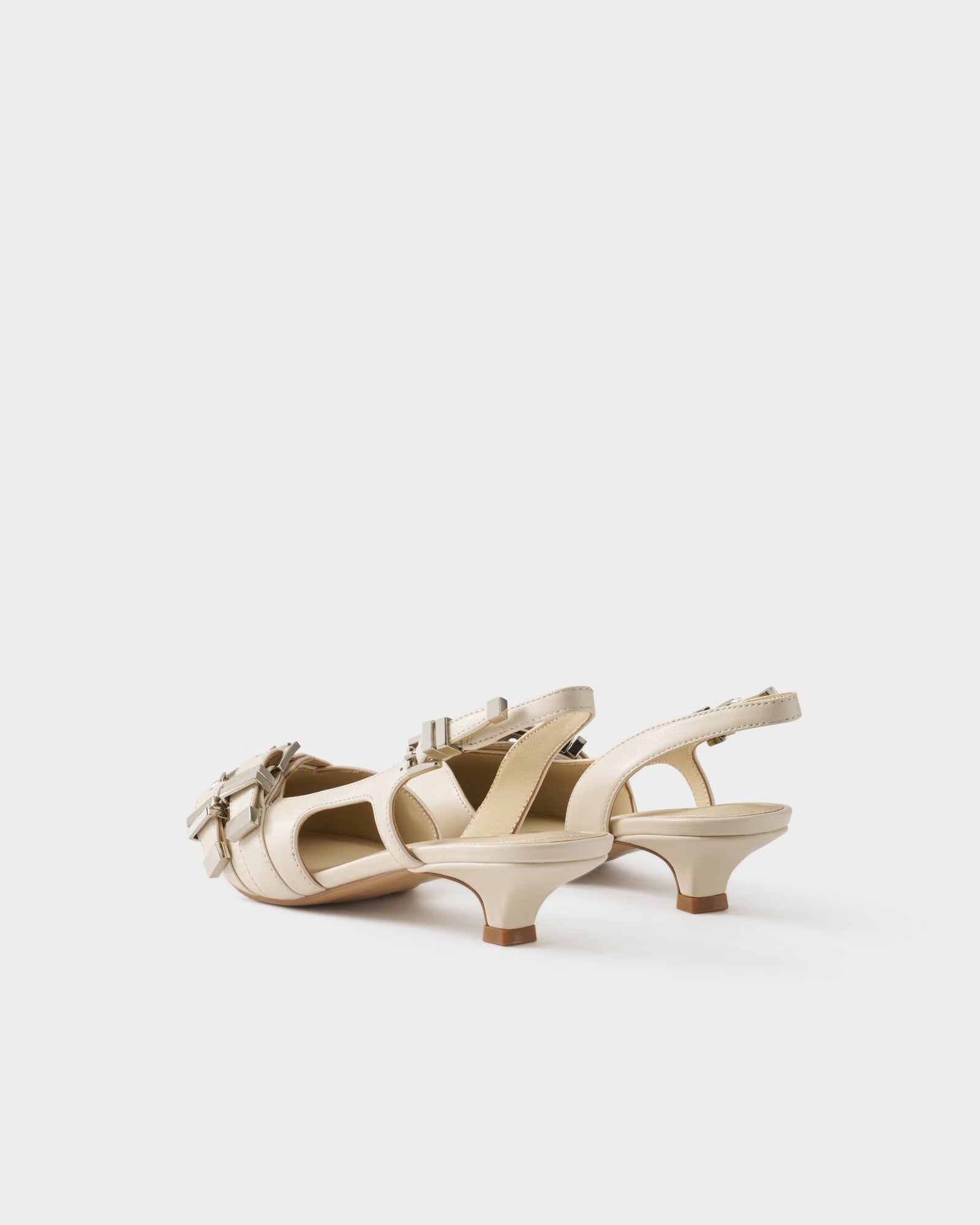 Décolleté slingback in nappa