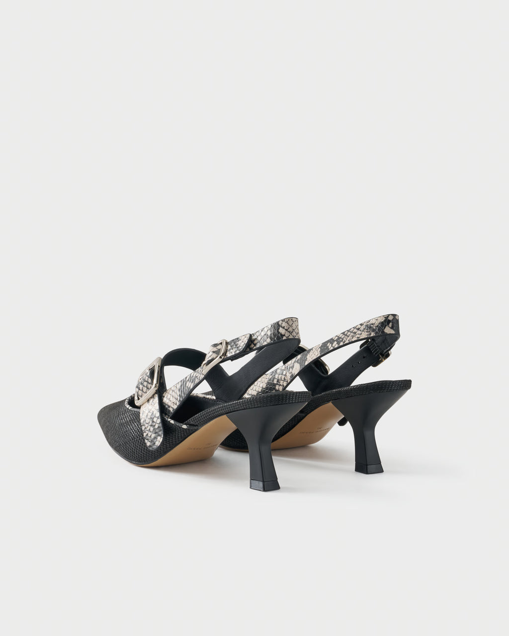 Slingback pump in fabric and python-embossed leather