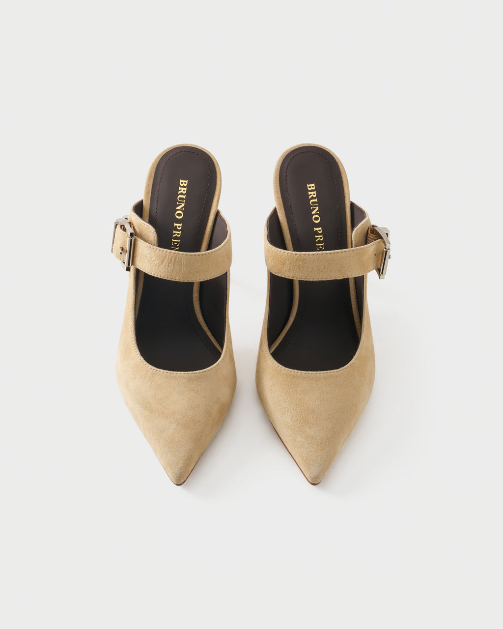 Pointed-toe heeled mule in suede
