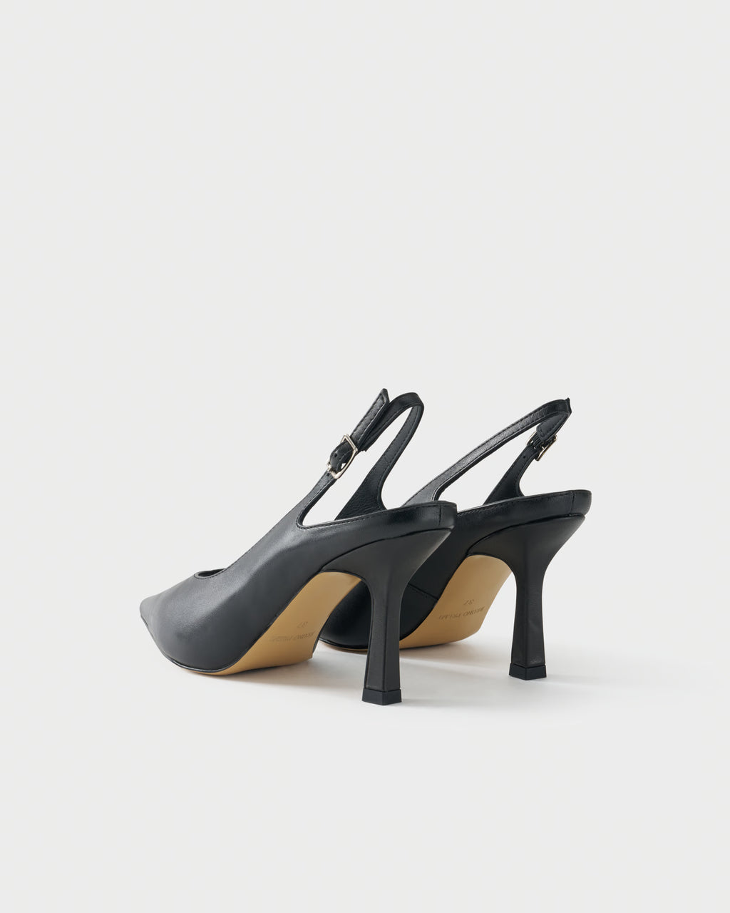 Slingback pump in nappa leather