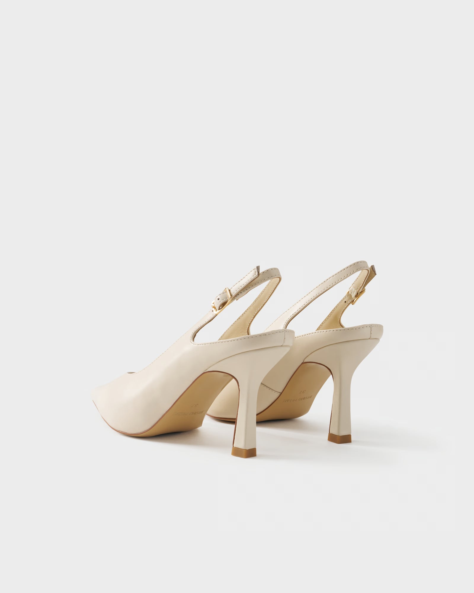 Slingback pump in nappa leather