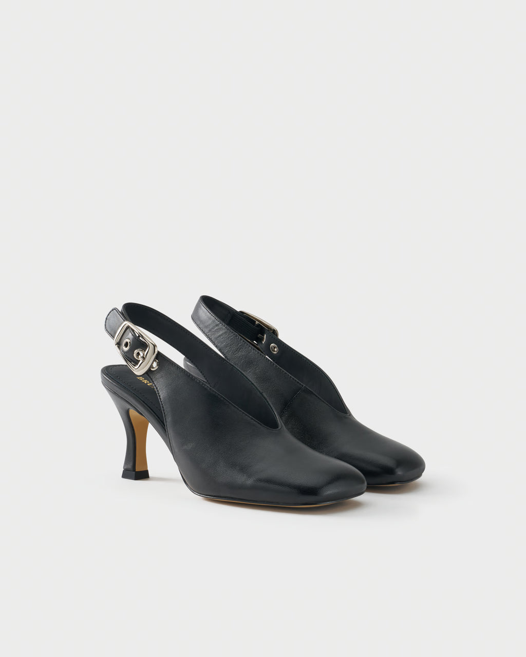 Décolleté slingback in nappa