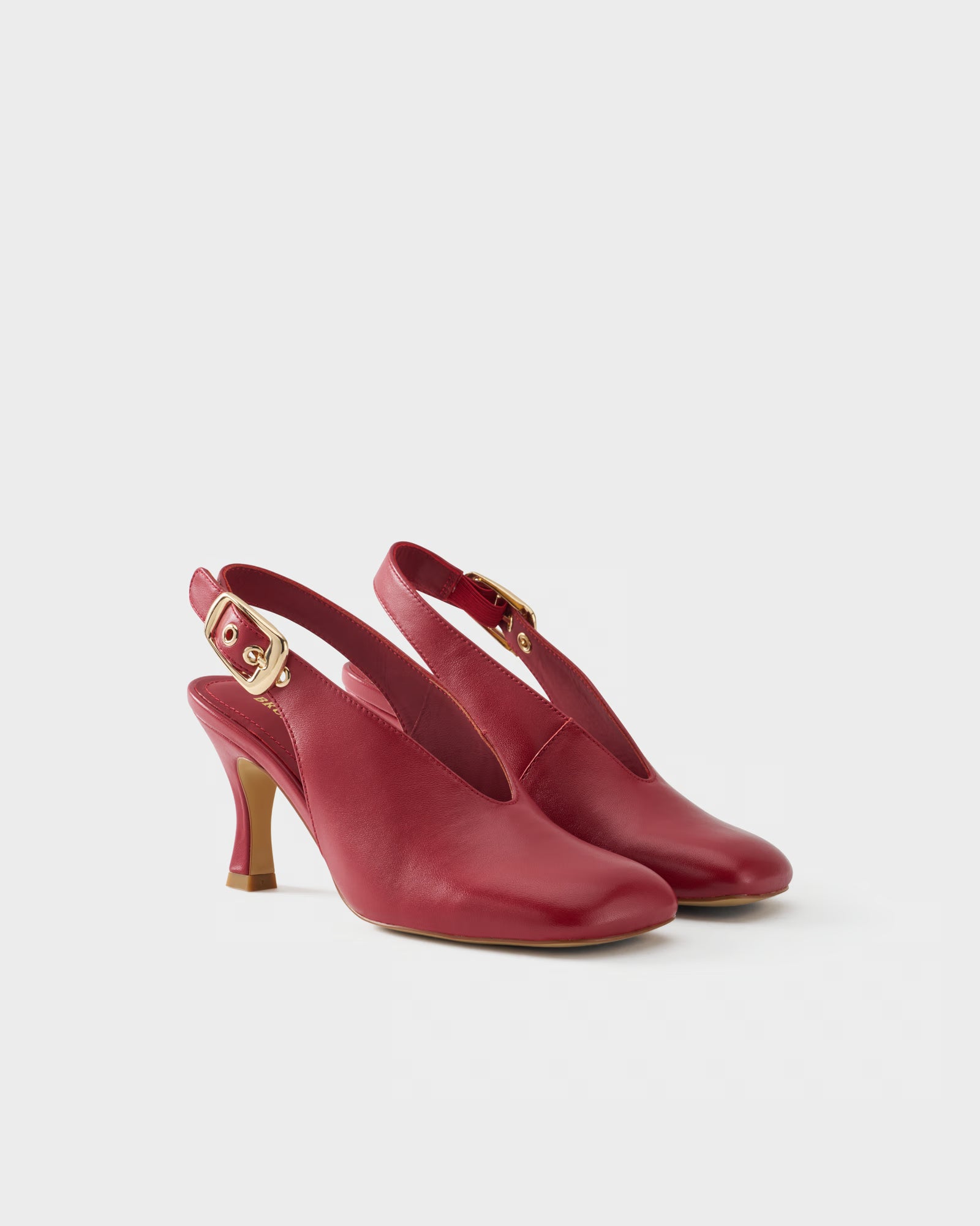 Slingback pump in nappa leather