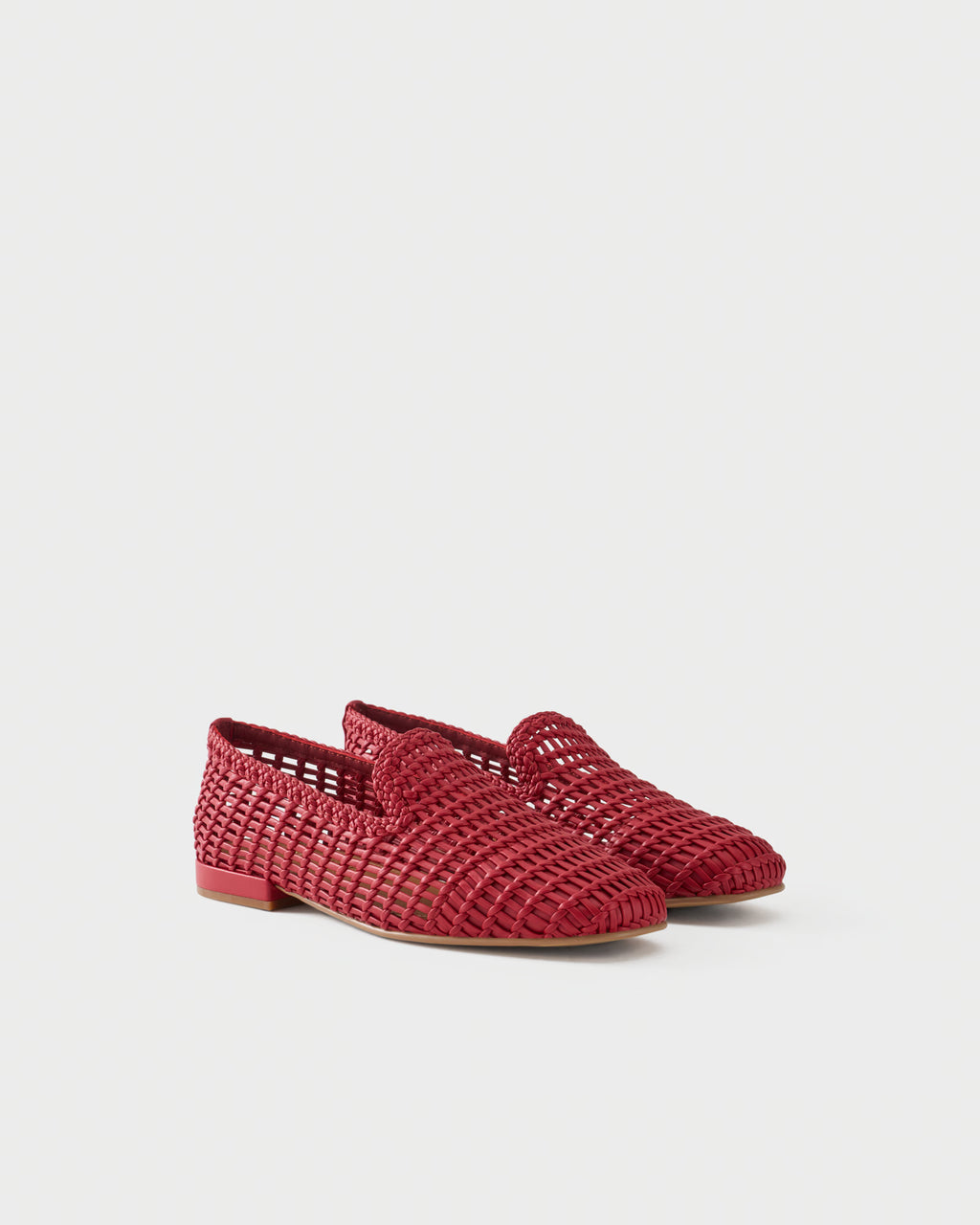 Loafer with woven upper
