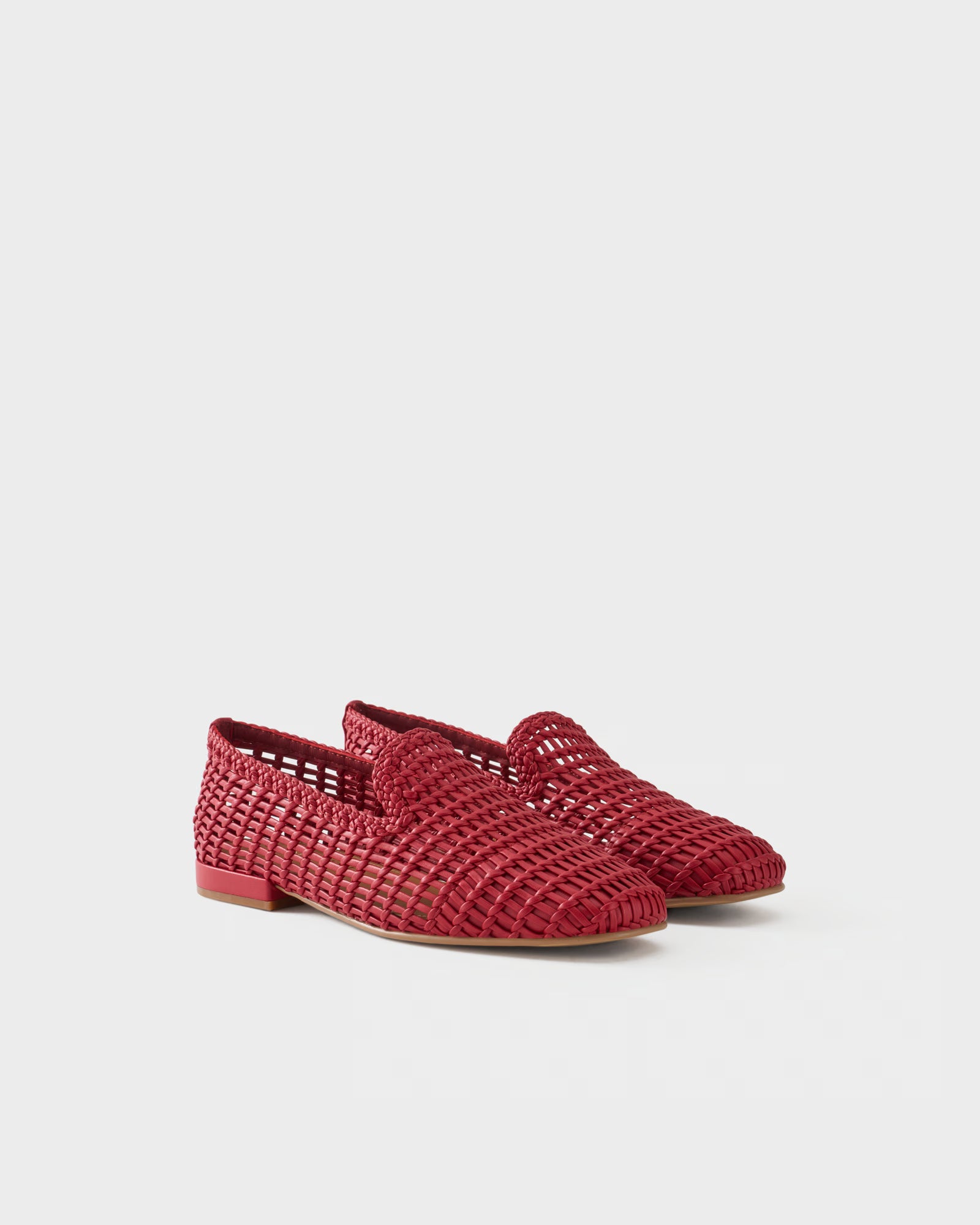 Loafer with woven upper