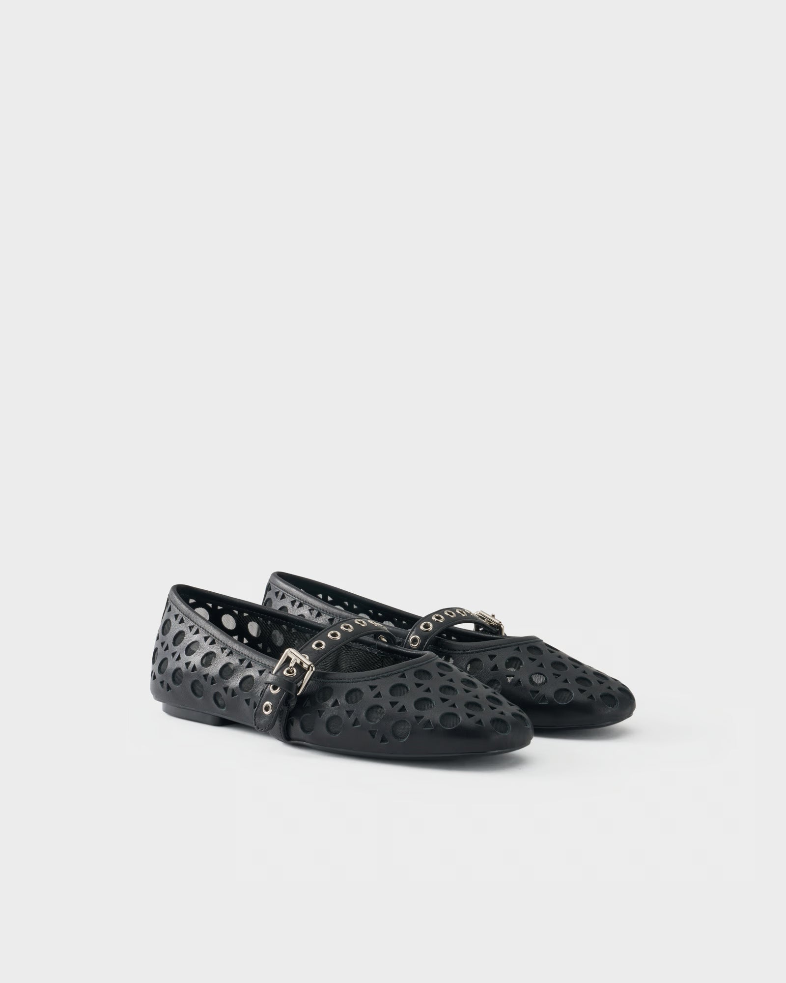 Ballerina traforata in pelle