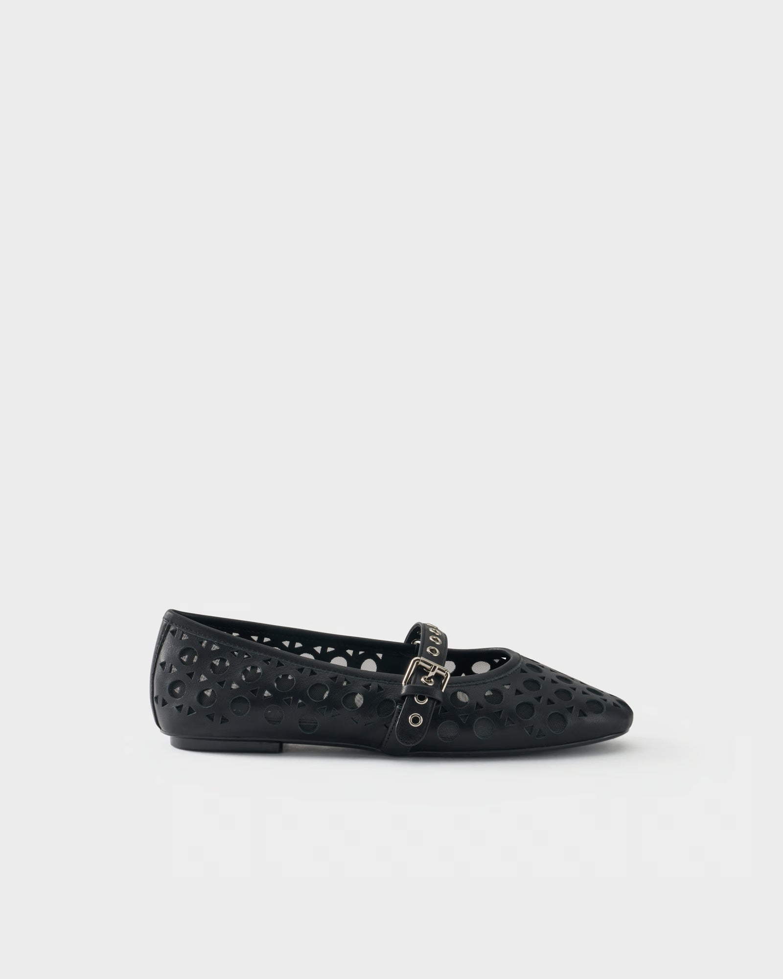 Ballerina traforata in pelle