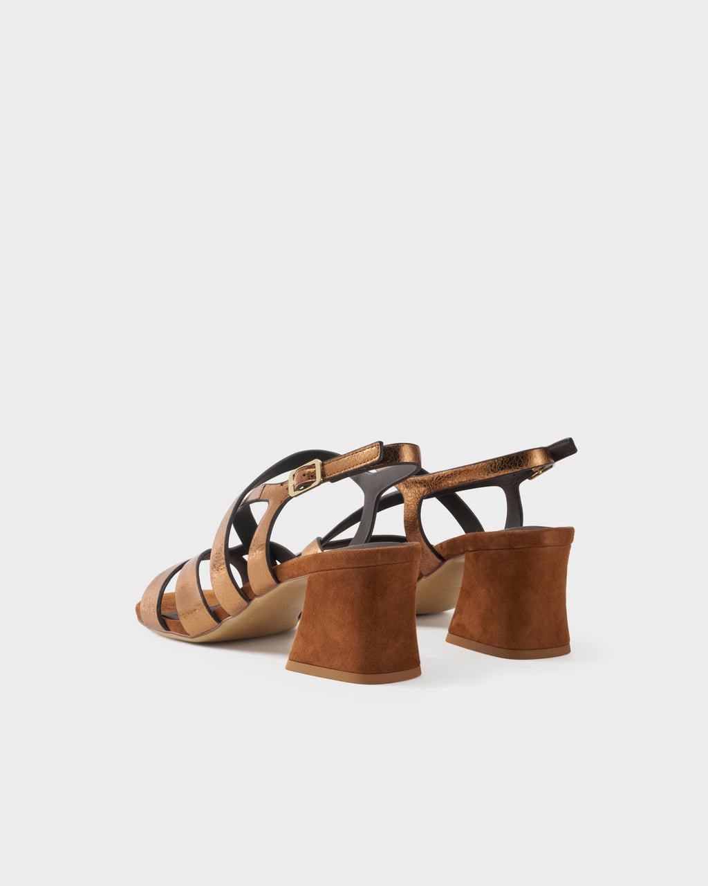 Slingback sandal in metallic leather