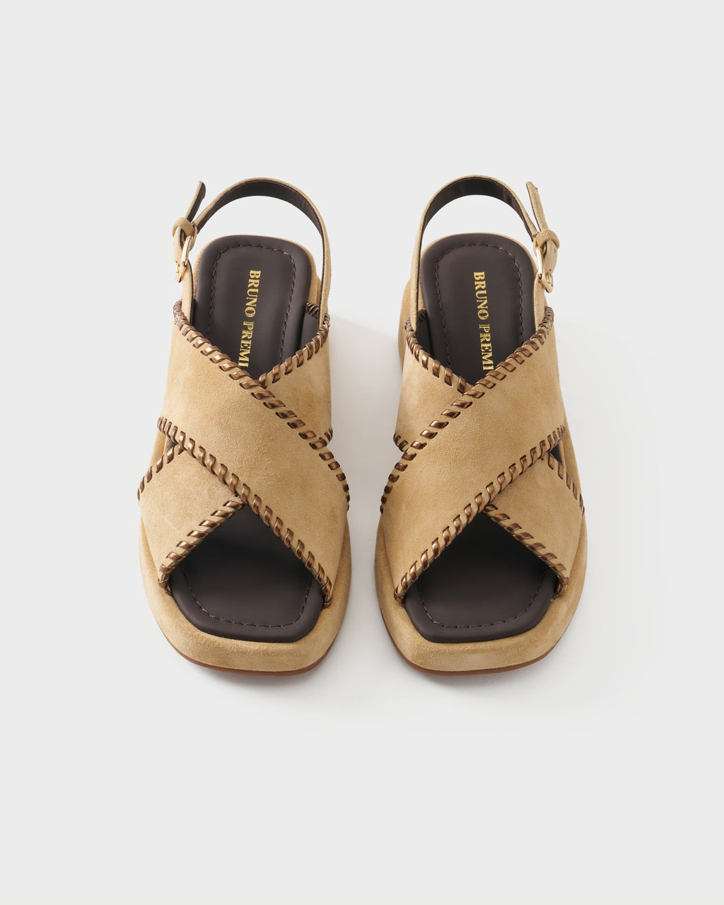 Platform sandal in suede