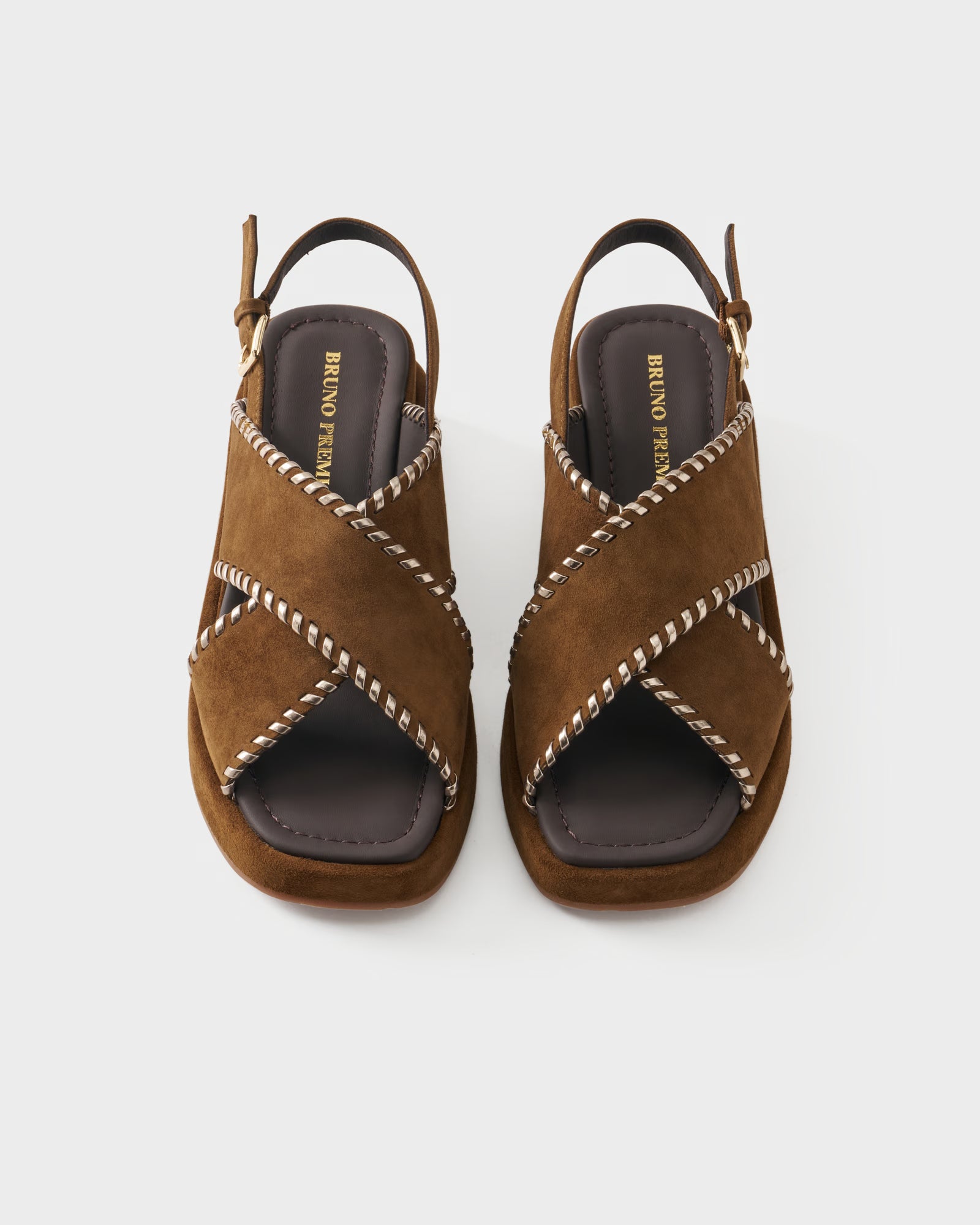 Platform sandal in suede