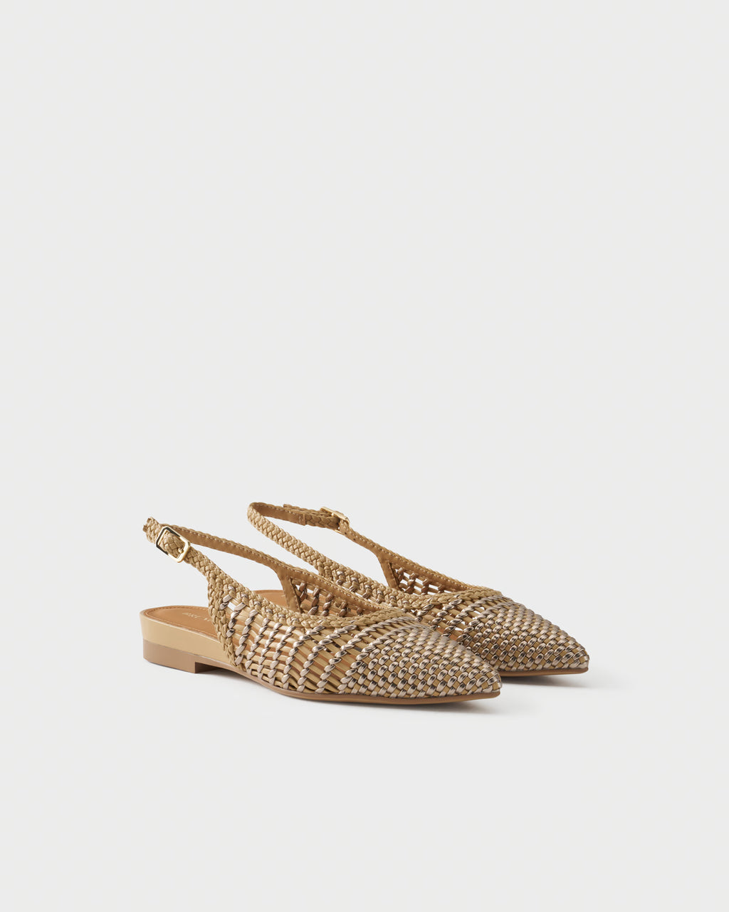 Pointed-toe slingback ballerina with laminated woven upper