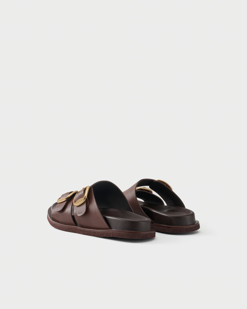 Flat slides in leather