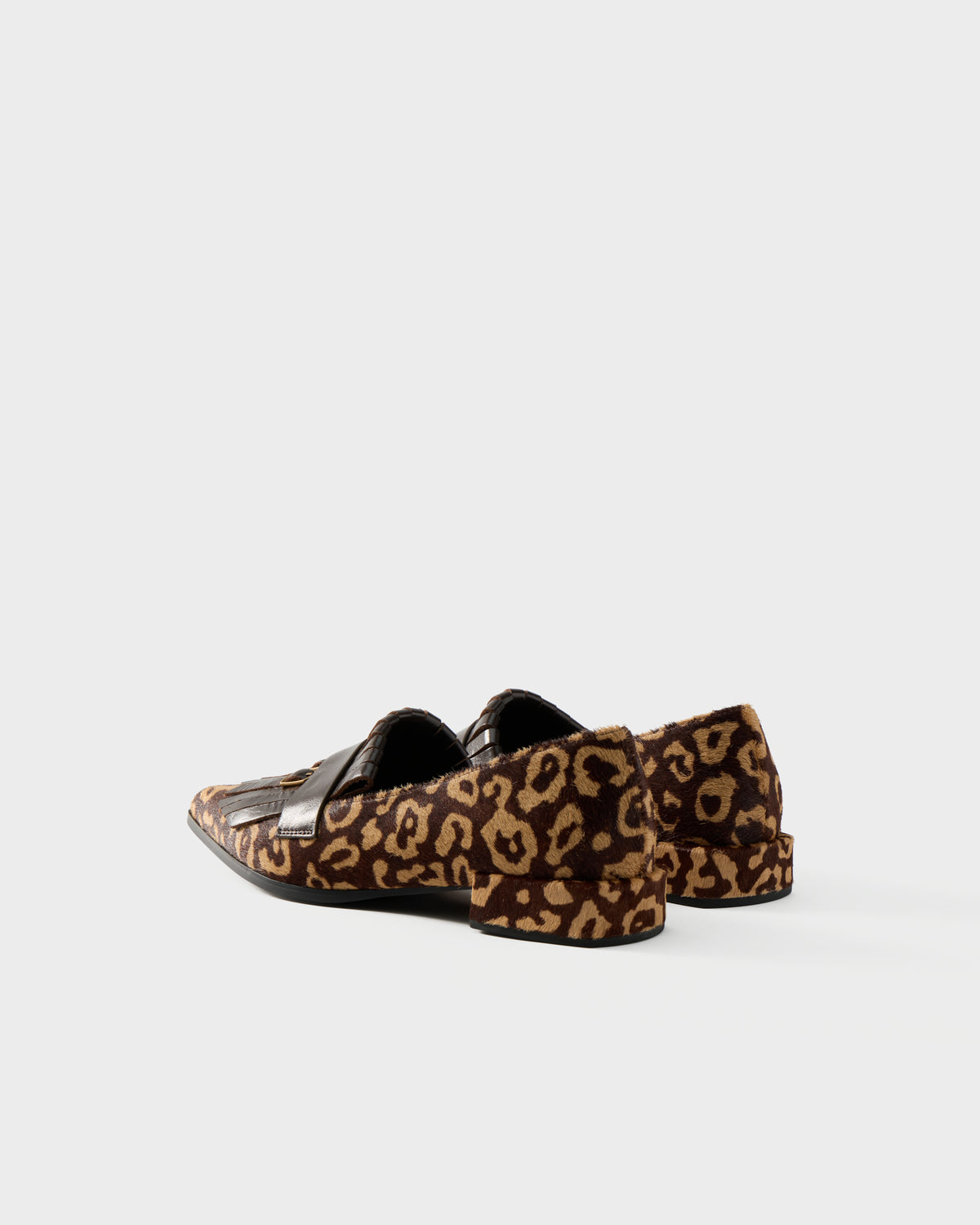 Mocassino con frangia in cavallino leopardo