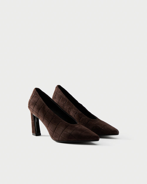 Suede pumps with a check pattern
