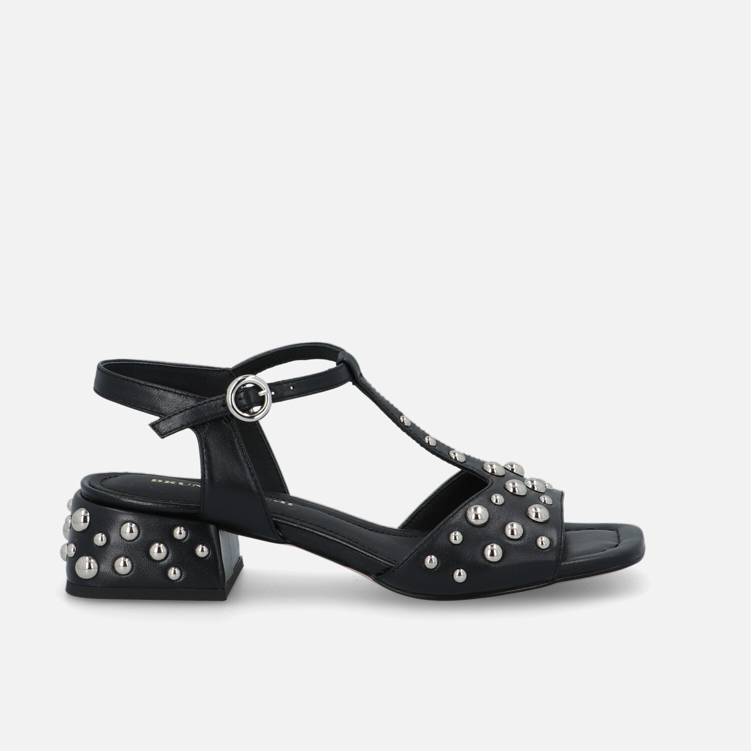 Flats Sandals